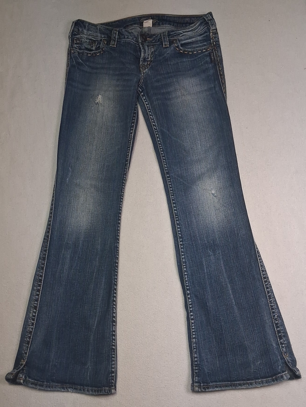 Silver Jeans LowRise Y2K Women's Faded Blue Flare Jeans